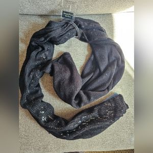Simply Vera by Vera Wang Black Scarf NWT